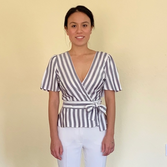 NWT BB DAKOTA WRAP BLOUSE - Picture 3 of 9